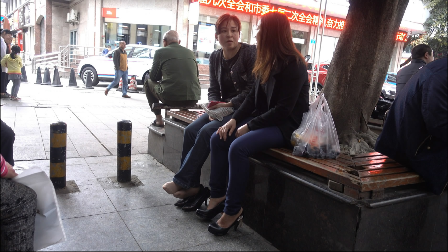 streetsnapnylon[00 00 31][20181205 222735 4]